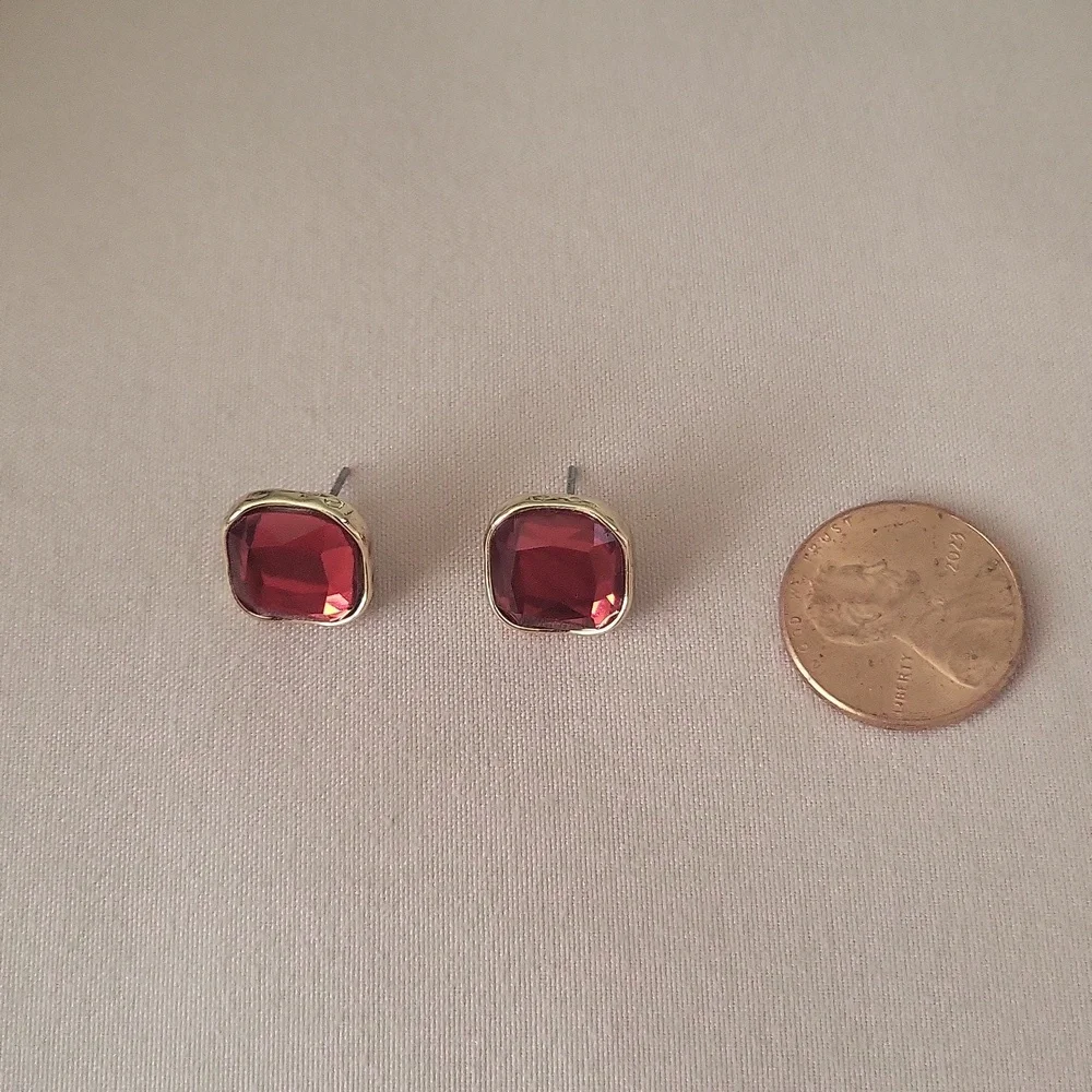 Earrings - Picture 4 of 4